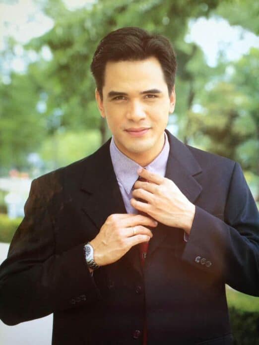 ‘สมบัติ เมทะนี-สรพงศ์ ชาตรี’ ลาโลก ครึ่งปี 65 สิ้นพระเอกในตำนานหลายคน ‘สมบัติ เมทะนี-สรพงศ์ ชาตรี’ ลาโลก ครึ่งปี 65 สิ้นพระเอกในตำนานหลายคน