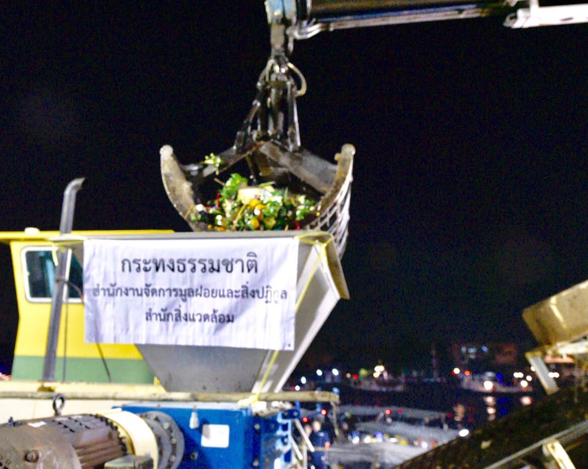 งานลอยกระทง 2565 กทม.สรุปยอดเก็บกระทงเฉียด 6 แสนใบ เขตคลองเตย มากสุด งานลอยกระทง 2565 กทม.สรุปยอดเก็บกระทงเฉียด 6 แสนใบ เขตคลองเตย มากสุด