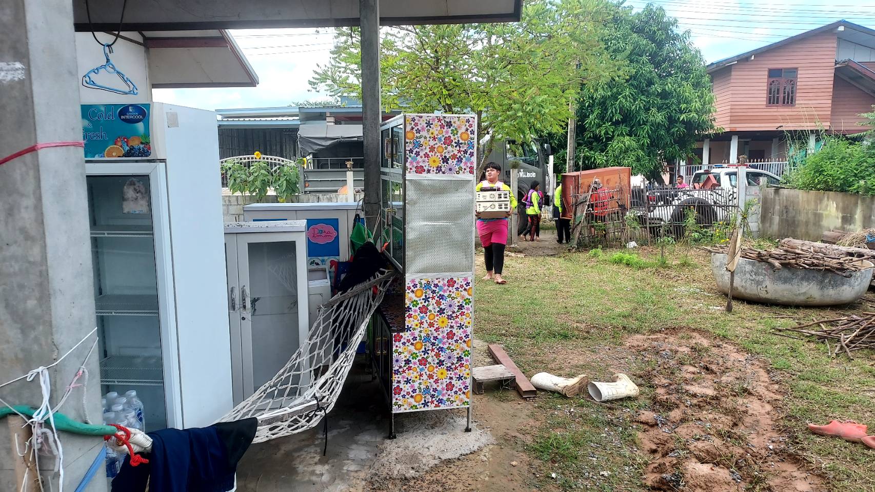 โคราชอ่วม! ลำน้ำมาศทะลักท่วม สูงกว่า 2 เมตร ชาวบ้านติดเกาะ-เร่งช่วยเหลือด่วน