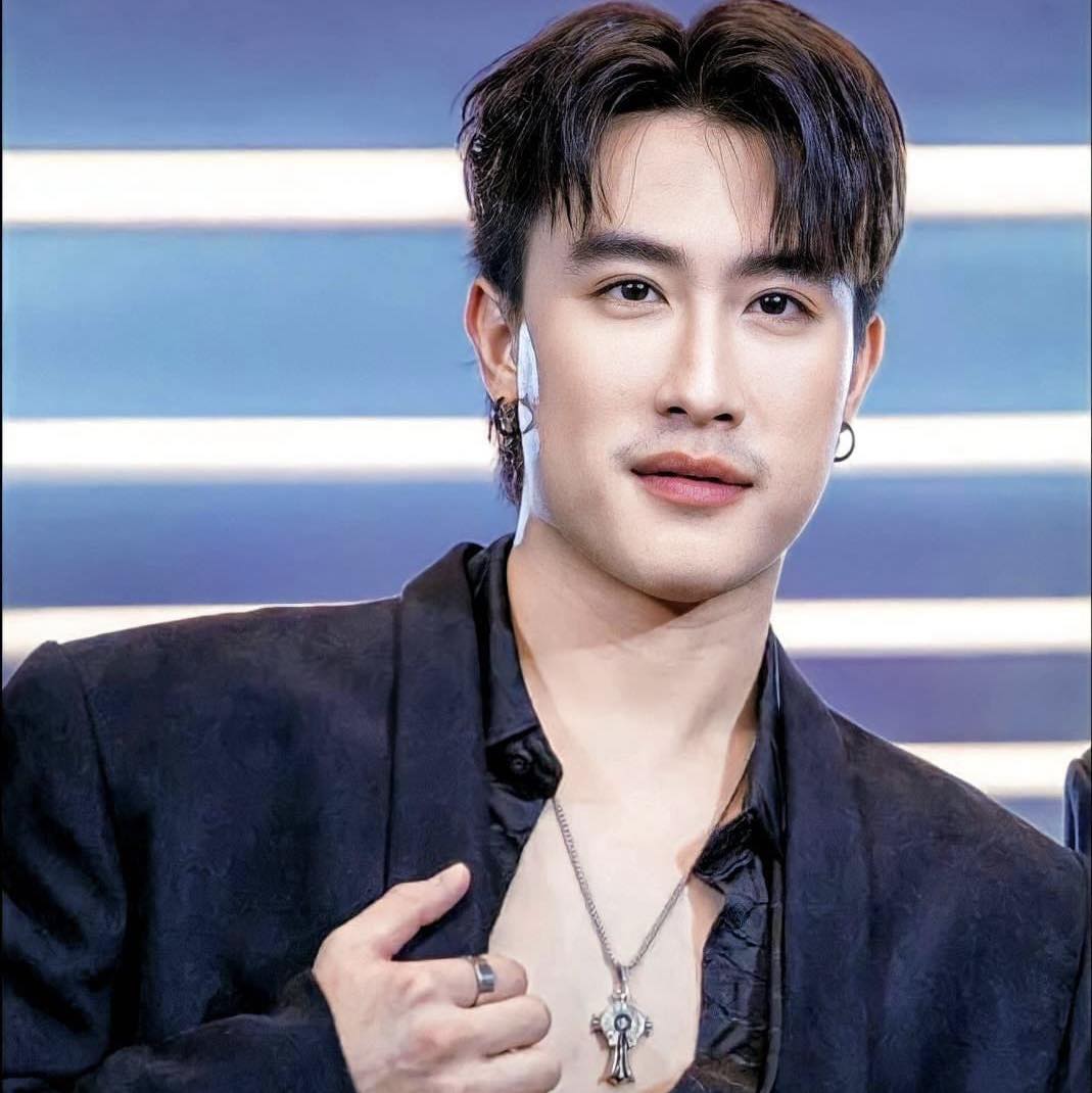 หลงรักรุ่นพี่ นุ๊ก ธนดล เผยภาพเจอ แพท ณปภา ครั้งแรกเมื่อ 10 ปีก่อน หลงรักรุ่นพี่ นุ๊ก ธนดล เผยภาพเจอ แพท ณปภา ครั้งแรกเมื่อ 10 ปีก่อน