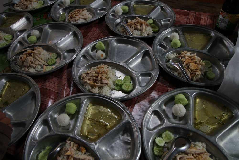 ผลักดันงบอาหารกลางวัน 2,955 ล้าน เปลี่ยนชีวิตเด็ก 575,983 คน ผลักดันงบอาหารกลางวัน 2,955 ล้าน เปลี่ยนชีวิตเด็ก 575,983 คน