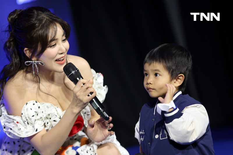 “แม่ก้อย” ควง “น้องทะเล” อวดความน่ารักออกงานคู่ครั้งแรก