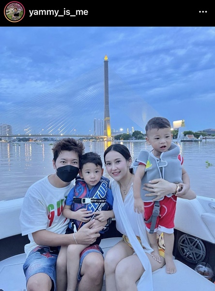 แยม ธมลพรรณ์ ประกาศข่าวดีกำลังตั้งครรภ์ทายาทคนที่ 3 แยม ธมลพรรณ์ ประกาศข่าวดีกำลังตั้งครรภ์ทายาทคนที่ 3