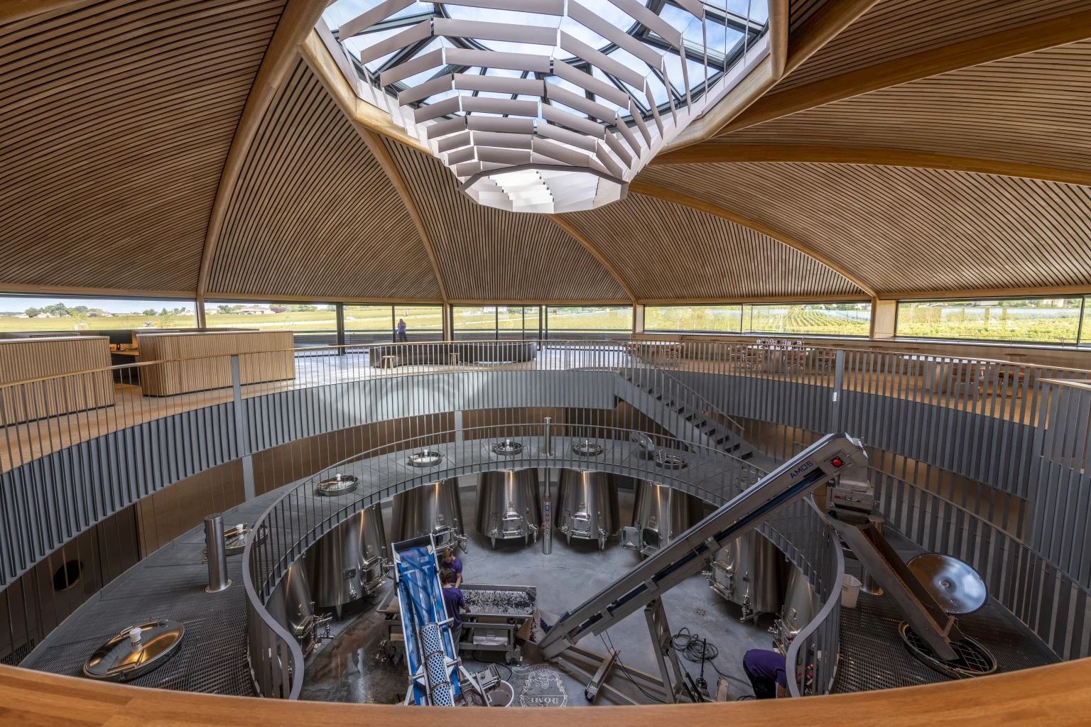 มาดู! สถาปัตยกรรมแห่งปี สวยล้ำ ไฮเทค เหมือนหลุดมาจากอนาคต