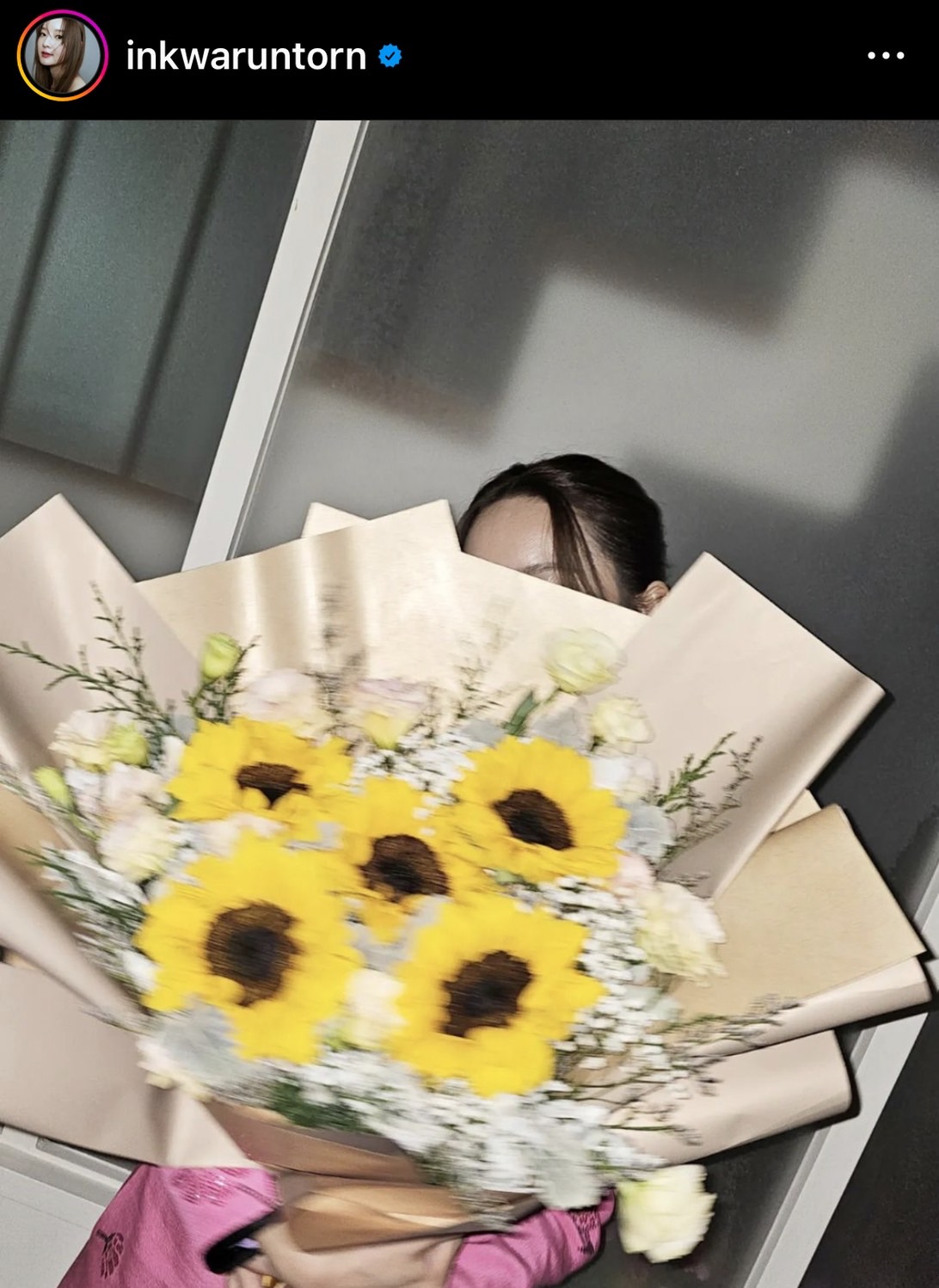 อิ้งค์ วรันธร ยิ้มเขิน รีบมีแฟนแล้วเป็นหนุ่มนอกวงการ