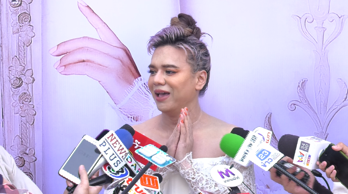 มาแล้วแม่ เปิดตัวสุดปัง! เอ ศุภชัย ดาราน้องใหม่ อยากเป็นเจ้าสาว... มาแล้วแม่ เปิดตัวสุดปัง! เอ ศุภชัย ดาราน้องใหม่ อยากเป็นเจ้าสาว...