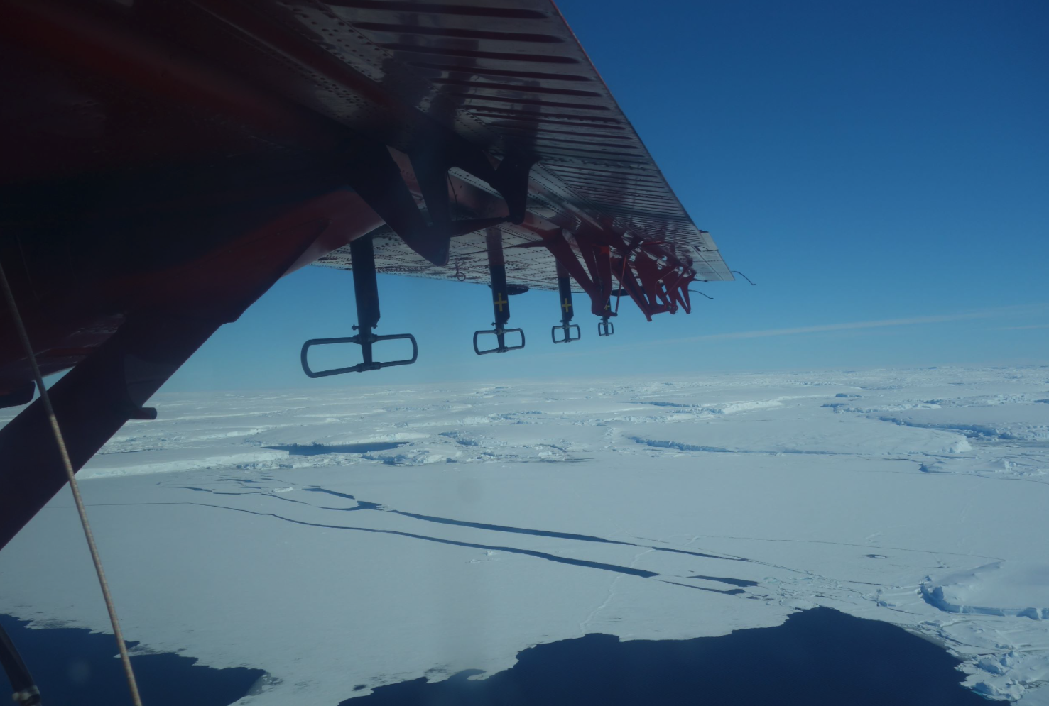 นักวิจัยสร้าง แผนที่ 3 มิติ ใต้ธารน้ำแข็งวันสิ้นโลกได้สำเร็จแล้ว !? นักวิจัยสร้าง แผนที่ 3 มิติ ใต้ธารน้ำแข็งวันสิ้นโลกได้สำเร็จแล้ว !?