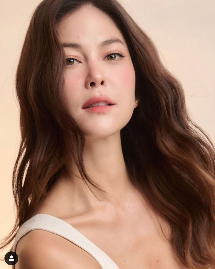 เปิดโพสต์ล่าสุด “พอลล่า เทย์เลอร์” หลังประกาศเลิก “เอ็ดเวิร์ด”  สิ้นสุดรัก 12 ปี 