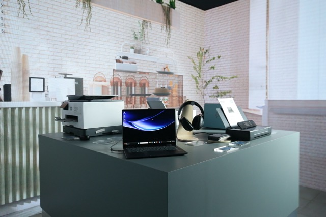 HP เปิดพอร์ตพีซีระบบ AI เพิ่มประสิทธิภาพการทำงานและความคิดสร้างสรรค์ HP เปิดพอร์ตพีซีระบบ AI เพิ่มประสิทธิภาพการทำงานและความคิดสร้างสรรค์