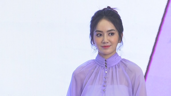 แป้ง ศรันฉัตร์ แฮปปี้หลังชิมรางงานพิธีกร (มีคลิป) แป้ง ศรันฉัตร์ แฮปปี้หลังชิมรางงานพิธีกร (มีคลิป)