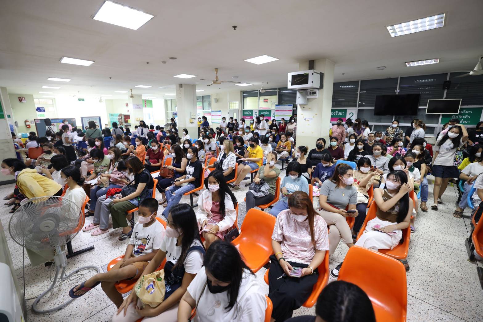 แพทย์อาสาเฉลิมพระเกียรติฯ สำเร็จตามเป้า ให้บริการประชาชน-พระสงฆ์กว่า 30,000 ราย แพทย์อาสาเฉลิมพระเกียรติฯ สำเร็จตามเป้า ให้บริการประชาชน-พระสงฆ์กว่า 30,000 ราย