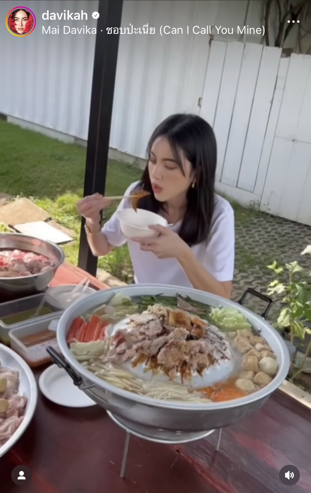 ใหม่ ดาวิกา กินหมูกระทะโชว์ หลังถูกถามรู้จักหมูกระทะไหม??