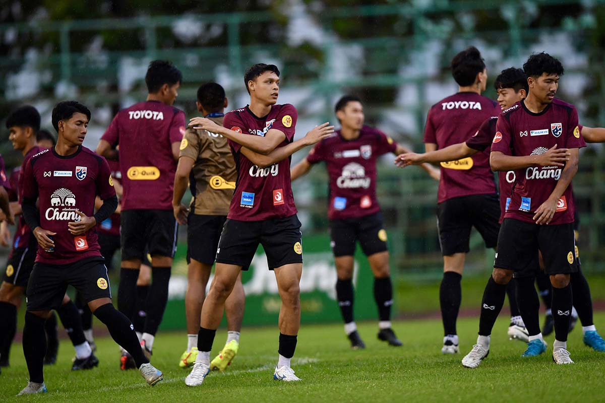 'อภิสิทธิ์' ตื่นเต้นติดทัพช้างศึก ชี้ต้องรีบปรับตัวเพื่อคุ้นชินกับทีม