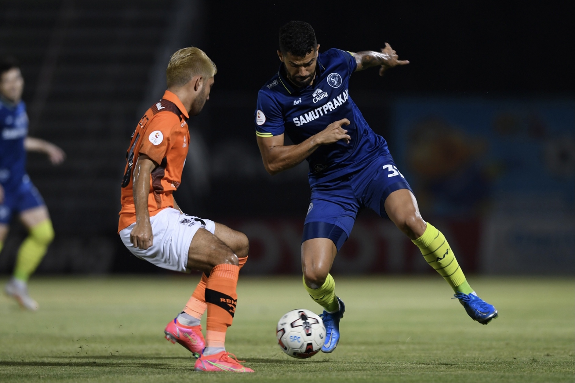 โรลเลอร์ซัดเบิ้ล! 'สมุทรปราการ' ช้ำคารังพ่าย 'ราชบุรี' 1-3 โรลเลอร์ซัดเบิ้ล! 'สมุทรปราการ' ช้ำคารังพ่าย 'ราชบุรี' 1-3