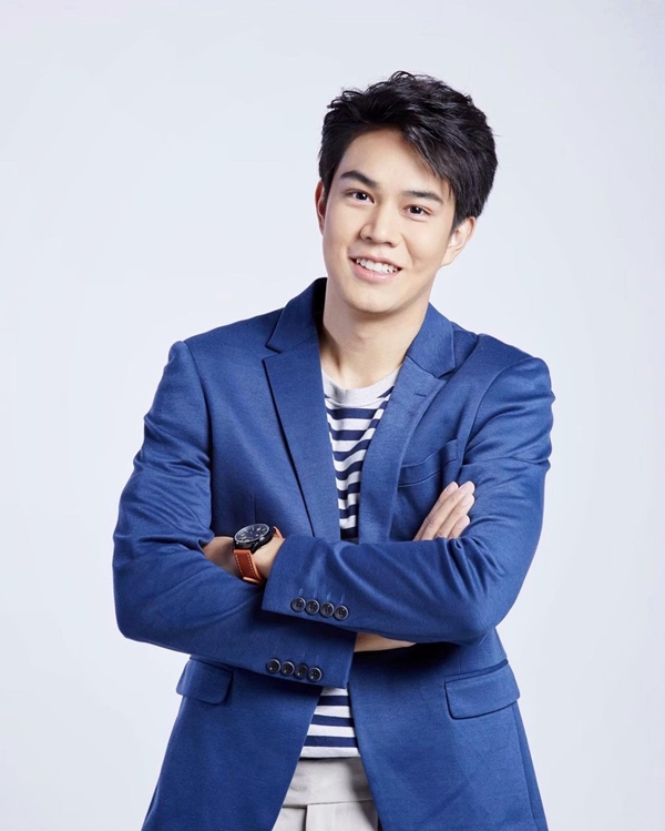 ไต้ผุ่น ตากเพชร แจ้งความชาวเน็ตก่อกวนไม่หยุด!! ไต้ผุ่น ตากเพชร แจ้งความชาวเน็ตก่อกวนไม่หยุด!!