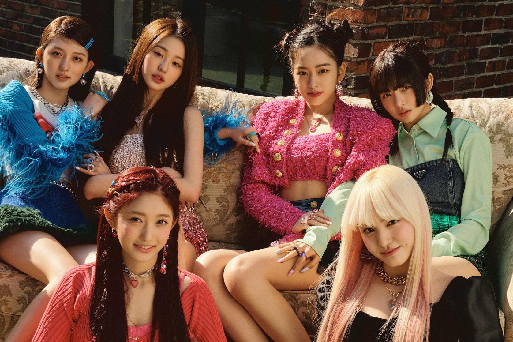 ติดโควิดครึ่งวง!! 'ยูจิน-ลิซ-อีซอ' วง IVE ผลตรวจเป็นบวก ก่อนมาไทยสุดสัปดาห์นี้ ติดโควิดครึ่งวง!! 'ยูจิน-ลิซ-อีซอ' วง IVE ผลตรวจเป็นบวก ก่อนมาไทยสุดสัปดาห์นี้