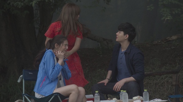 คู่ไฟท์ไฝว้ผี EP6 อ๊อฟเสียใจที่รู้ว่าน้ำหวานไม่ได้ชอบตัวเอง  (มีคลิป) 