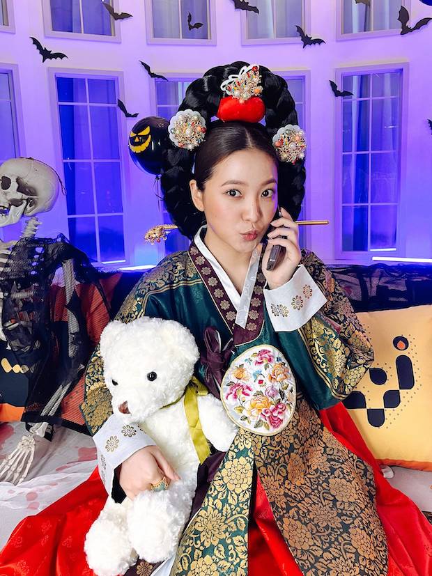 แชมป์แฟชั่นฮาโลวีน!! โผศิลปิน SMTOWN แต่งเต็มรับวันปล่อยผี แชมป์แฟชั่นฮาโลวีน!! โผศิลปิน SMTOWN แต่งเต็มรับวันปล่อยผี