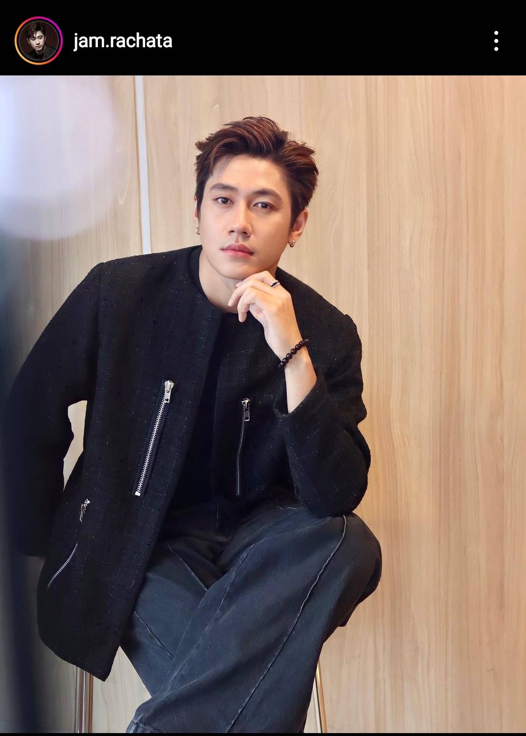 “ฟิล์ม-แจม”  ทำแฟนจีนจิ้นหนัก  ขึ้นบิลบอร์ดคู่กลางกรุงเทพ 