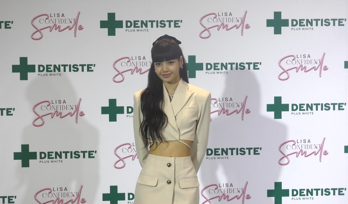 สุดสุดปัง !! ลิซ่า - ใหม่ โชว์หน้าท้องแบนราบ สุดสุดปัง !! ลิซ่า - ใหม่ โชว์หน้าท้องแบนราบ