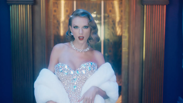 เอ็มวีใหม่ในรอบ 3 วัน!! ‘เทยเลอร์ สวิฟต์’ สุดปัง อัลบั้มใหม่ทุบสถิติทุกแพลตฟอร์ม (มีคลิป) เอ็มวีใหม่ในรอบ 3 วัน!! ‘เทยเลอร์ สวิฟต์’ สุดปัง อัลบั้มใหม่ทุบสถิติทุกแพลตฟอร์ม (มีคลิป)