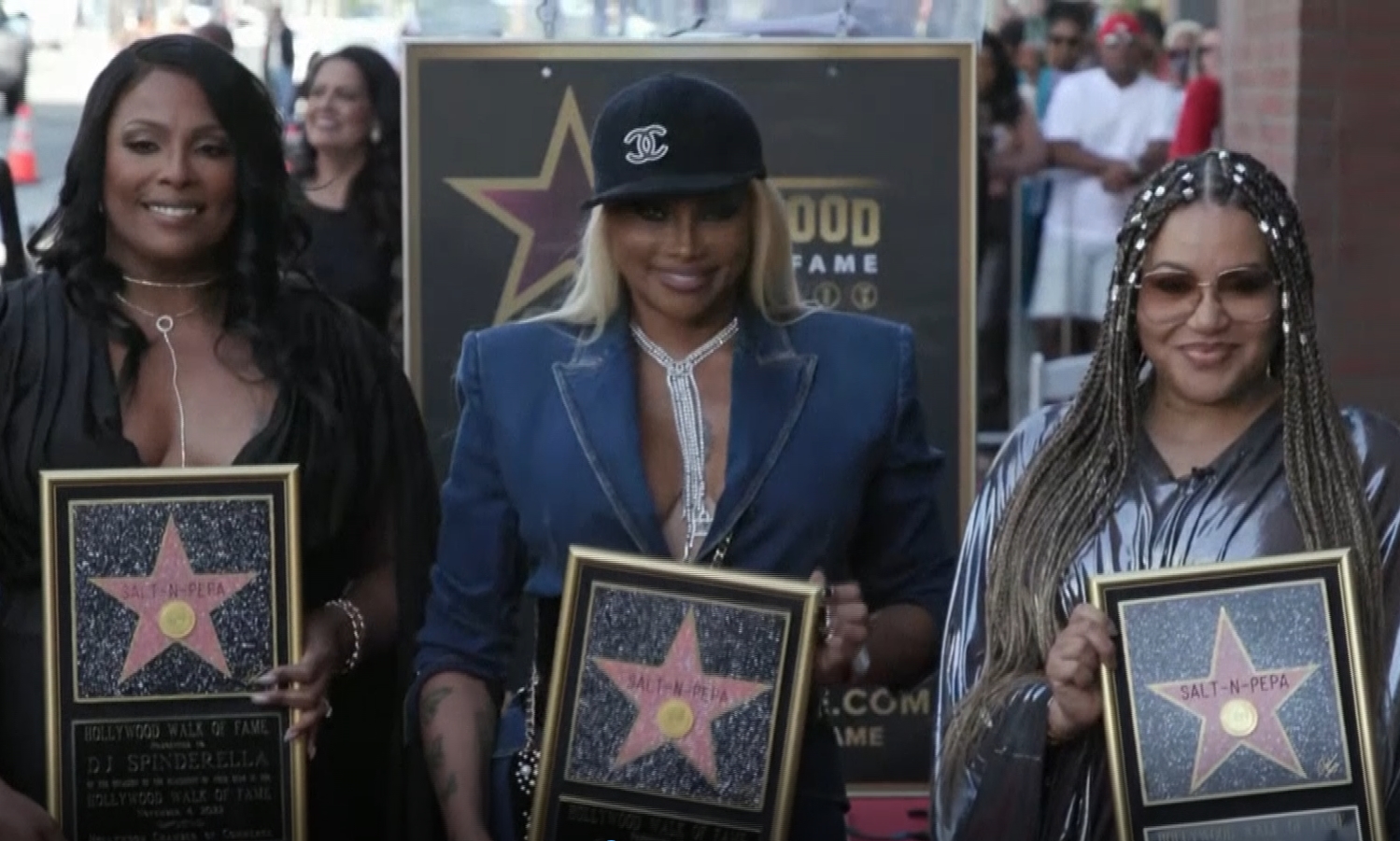วงระดับตำนาน Salt-N-Pepa ได้รับดวงดาว  Hollywood Walk of Fame  