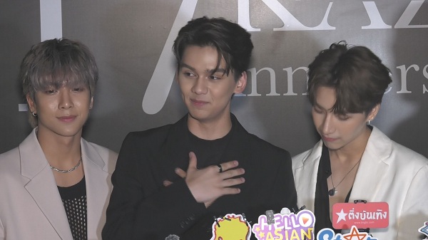 คนของเธอ “ทิกเกอร์ อชิระ” ภูมิใจร้องเพลงนี้ร่วมกับ “พ่อแมว”    (มีคลิป)