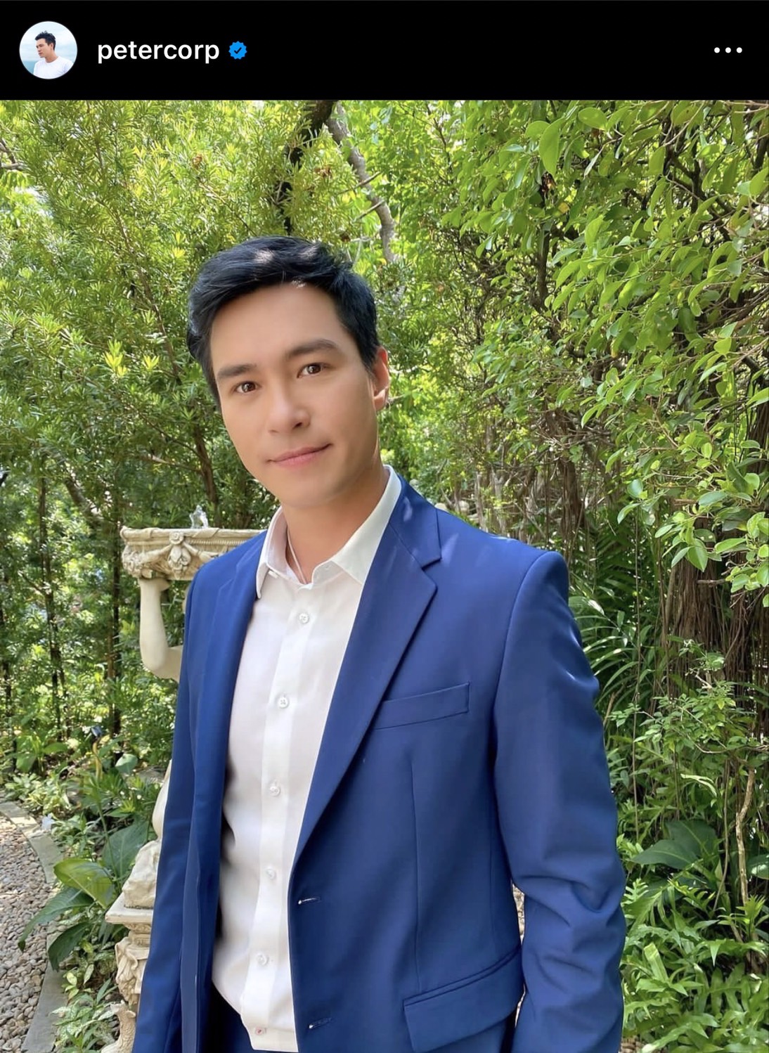 ปีเตอร์ คอร์ป กลับบ้านในรูป 10 ปี พร้อมอวดหลานชายสุดหล่อ