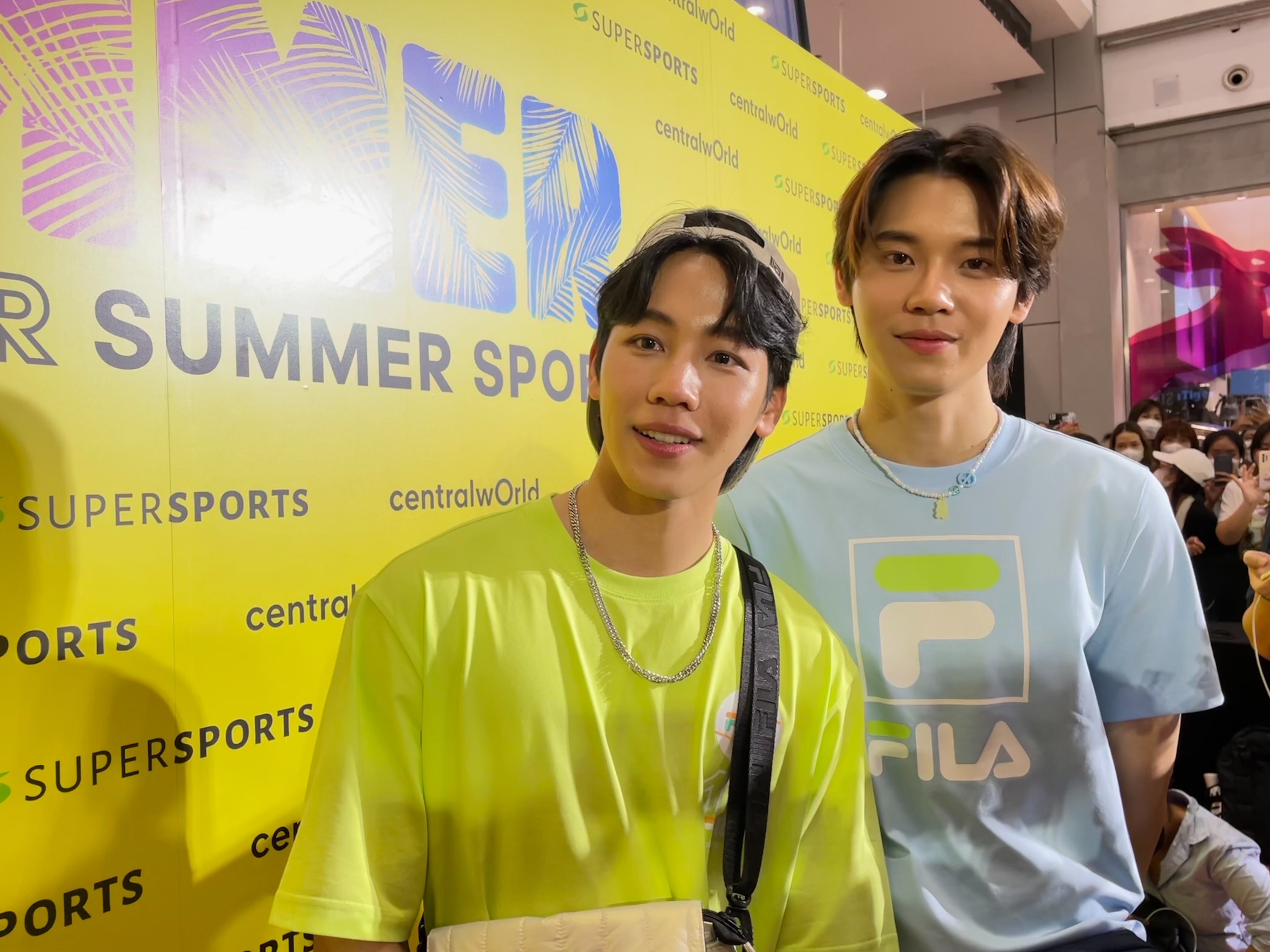 หยิ่น-วอร์ ยันไม่ใช่คู่จิ้นสายวายที่เข้าถึงตัวยาก หยิ่น-วอร์ ยันไม่ใช่คู่จิ้นสายวายที่เข้าถึงตัวยาก