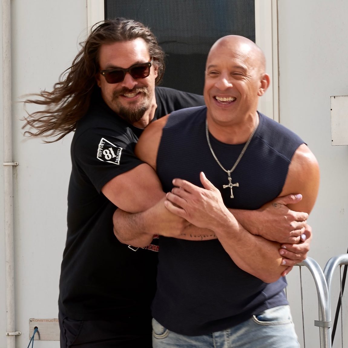 “Vin Diesel” โพสต์ภาพสยบข่าวลือเกาเหลากับ “Jason Momoa” ในกอง“Fast X” “Vin Diesel” โพสต์ภาพสยบข่าวลือเกาเหลากับ “Jason Momoa” ในกอง“Fast X”