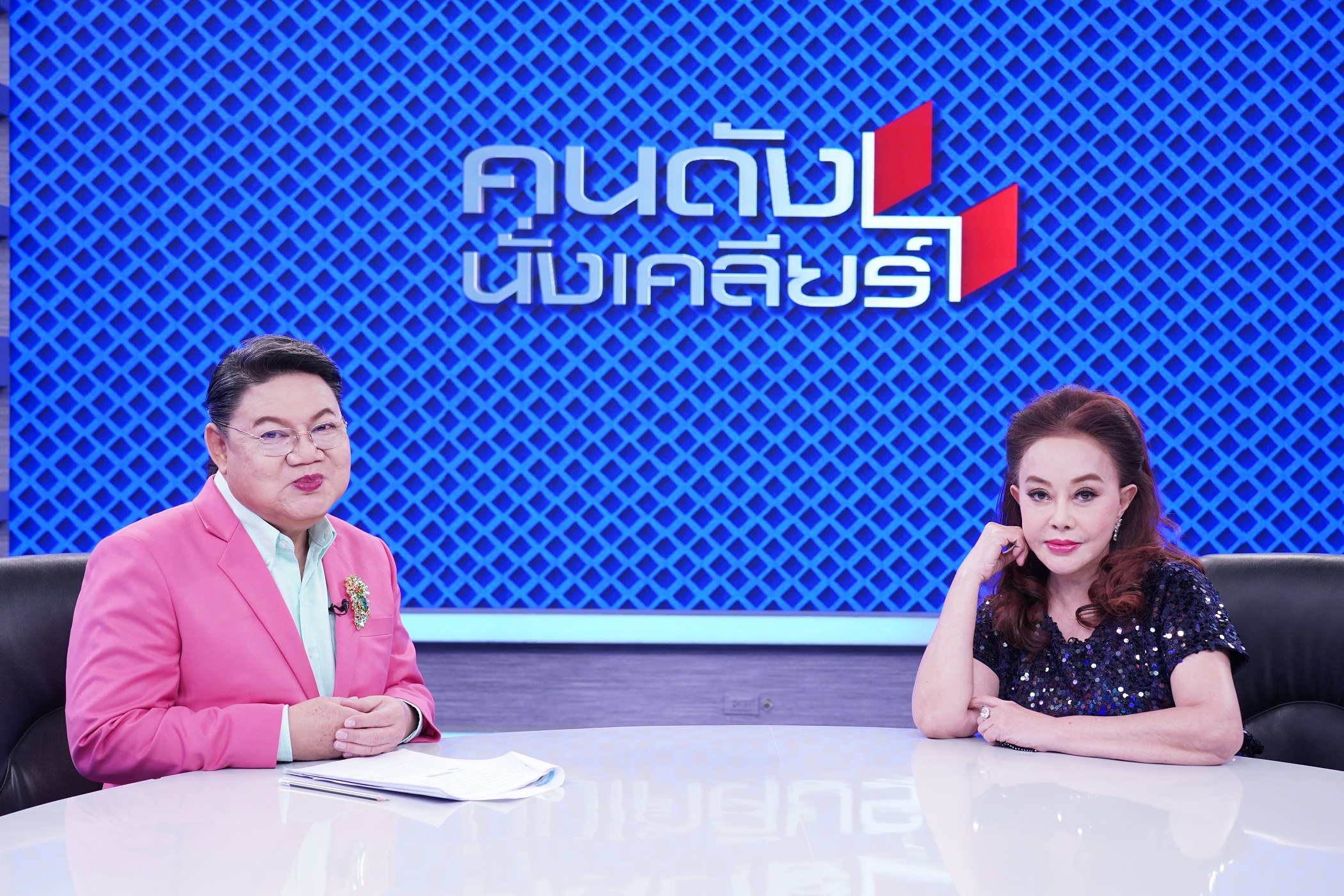 เคลียร์ชัด จิ๊ก เนาวรัตน์ เรื่องเยอะชีวิตตกอับไร้งาน จนต้องขายสมบัติกิน เคลียร์ชัด จิ๊ก เนาวรัตน์ เรื่องเยอะชีวิตตกอับไร้งาน จนต้องขายสมบัติกิน