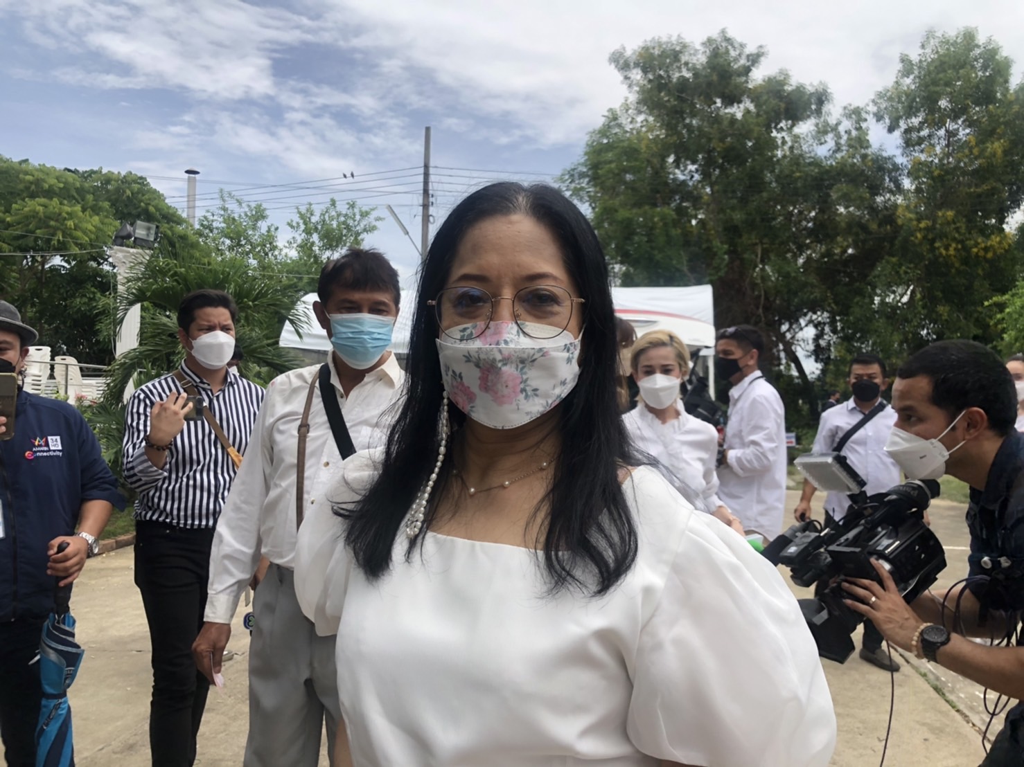 เหตุผลที่ คุณแม่ ไม่พร้อมพูด ปมส่งมือถือของ แตงโม ให้ บังแจ็ค เพราะ?