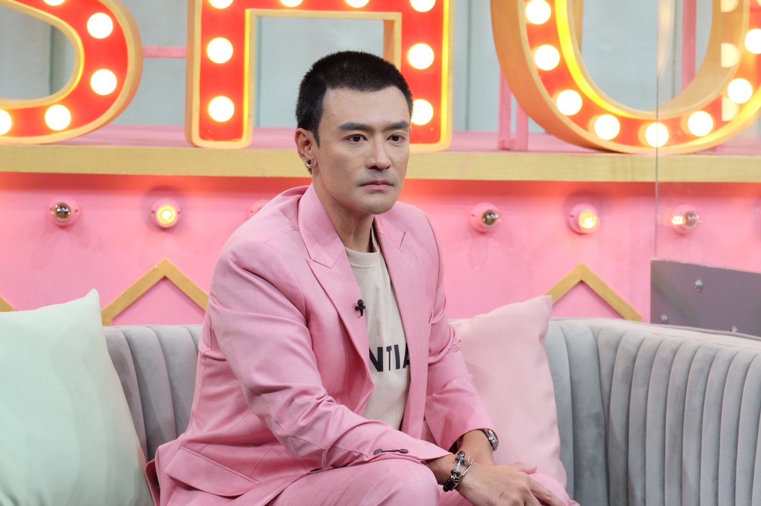 นิวนิว ลั่นไม่ต้องมาคิดแทน ปมให้อภัย เติ้ล ธนพล อดีตนักแสดงหนุ่มเปิดใจชีวิตในเรือนจำ