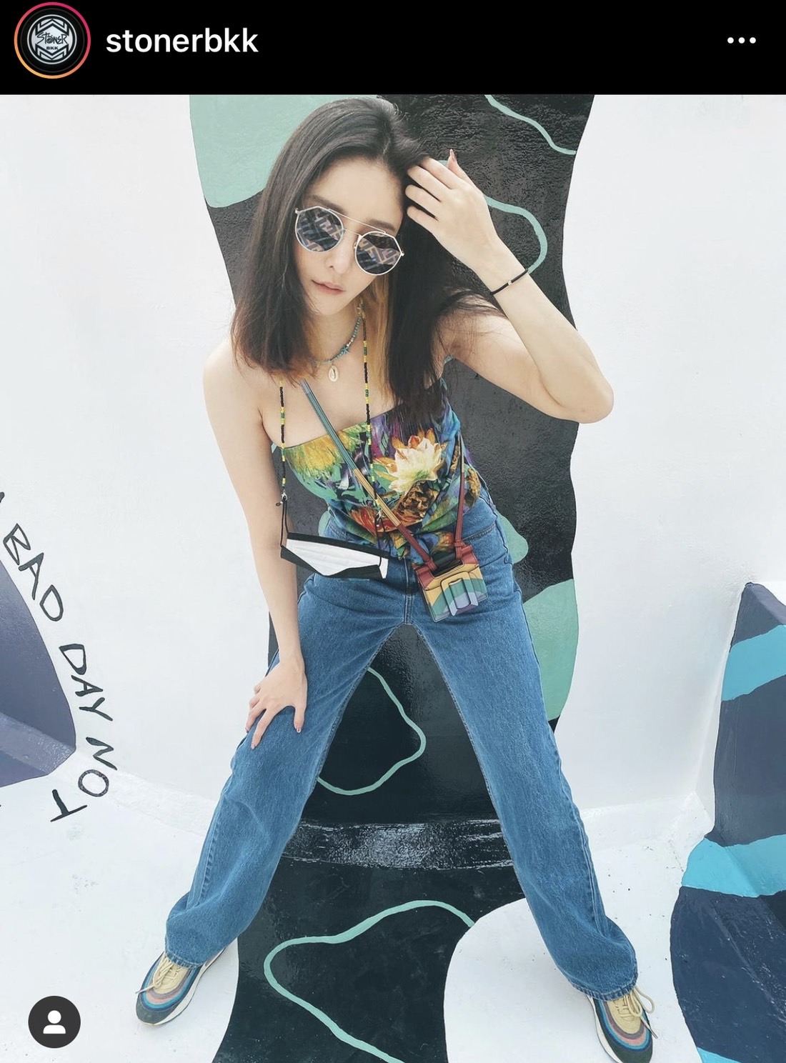 เบิร์ด โพสต์ภาพการ์ดวาเลนไทน์ที่ แตงโม เขียนให้ด้วยลายมือ หลัง แซนถูกออกหมายจับ เบิร์ด โพสต์ภาพการ์ดวาเลนไทน์ที่ แตงโม เขียนให้ด้วยลายมือ หลัง แซนถูกออกหมายจับ