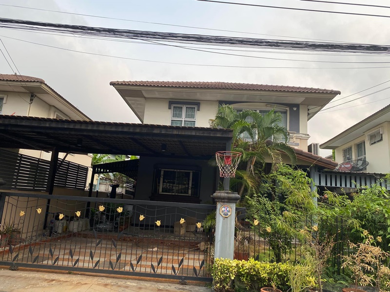 แซนวิช ปภาดา งง!! เจอโซ่คล้องประตูบ้าน ถามทำเพื่ออะไร รังแกกันทำไม แซนวิช ปภาดา งง!! เจอโซ่คล้องประตูบ้าน ถามทำเพื่ออะไร รังแกกันทำไม