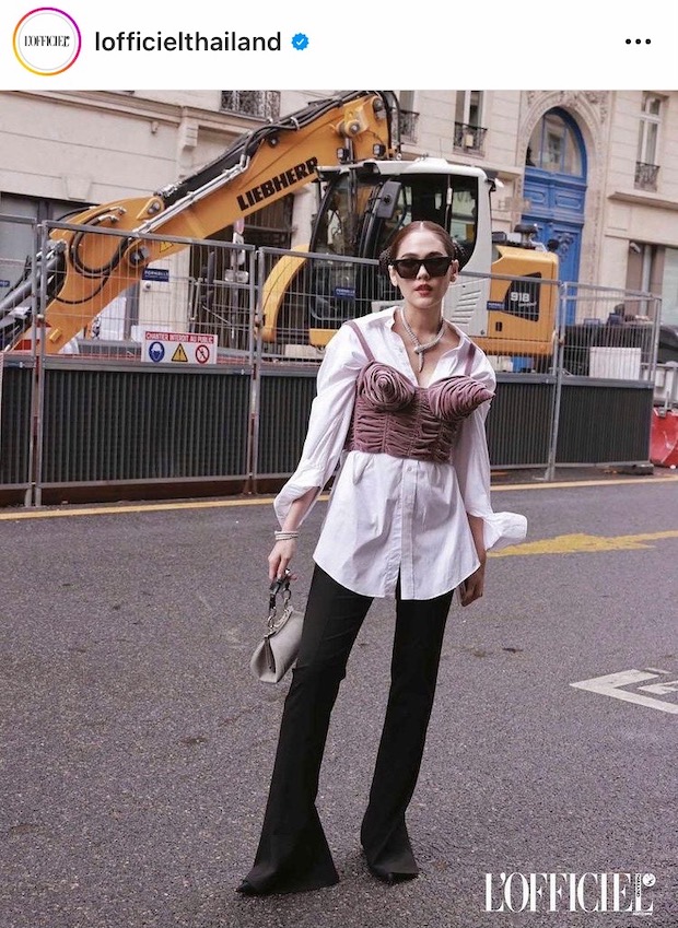 ‘ชมพู่ อารยา’ ปะทะ ‘aespa’!! ฮอตทะลุฝนฟ้าร่วมชมแฟชั่นโชว์ที่ปารีส ‘ชมพู่ อารยา’ ปะทะ ‘aespa’!! ฮอตทะลุฝนฟ้าร่วมชมแฟชั่นโชว์ที่ปารีส