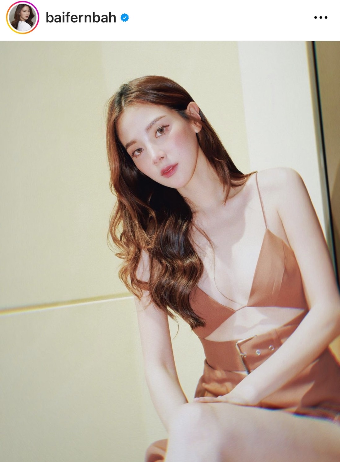 ทำความรู้จัก วันคนโสด 11.11 พร้อมส่องภาพ หนุ่ม - สาว คนบันเทิง!!