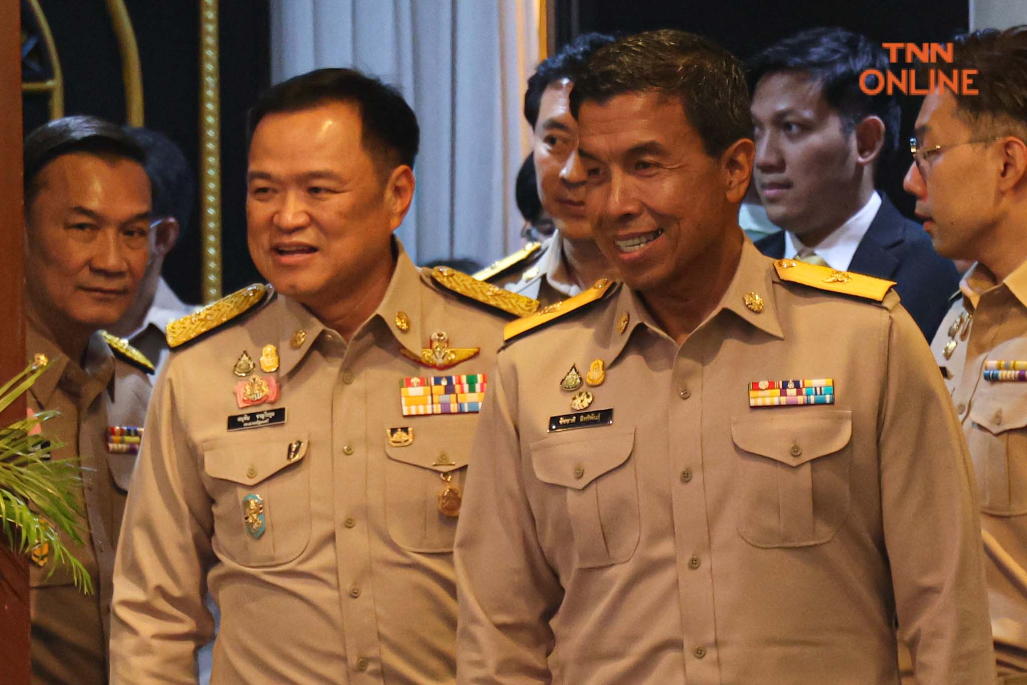 อนุทิน พบ ชัชชาติ มอบนโยบายให้กับกรุงเทพมหานคร อนุทิน พบ ชัชชาติ มอบนโยบายให้กับกรุงเทพมหานคร