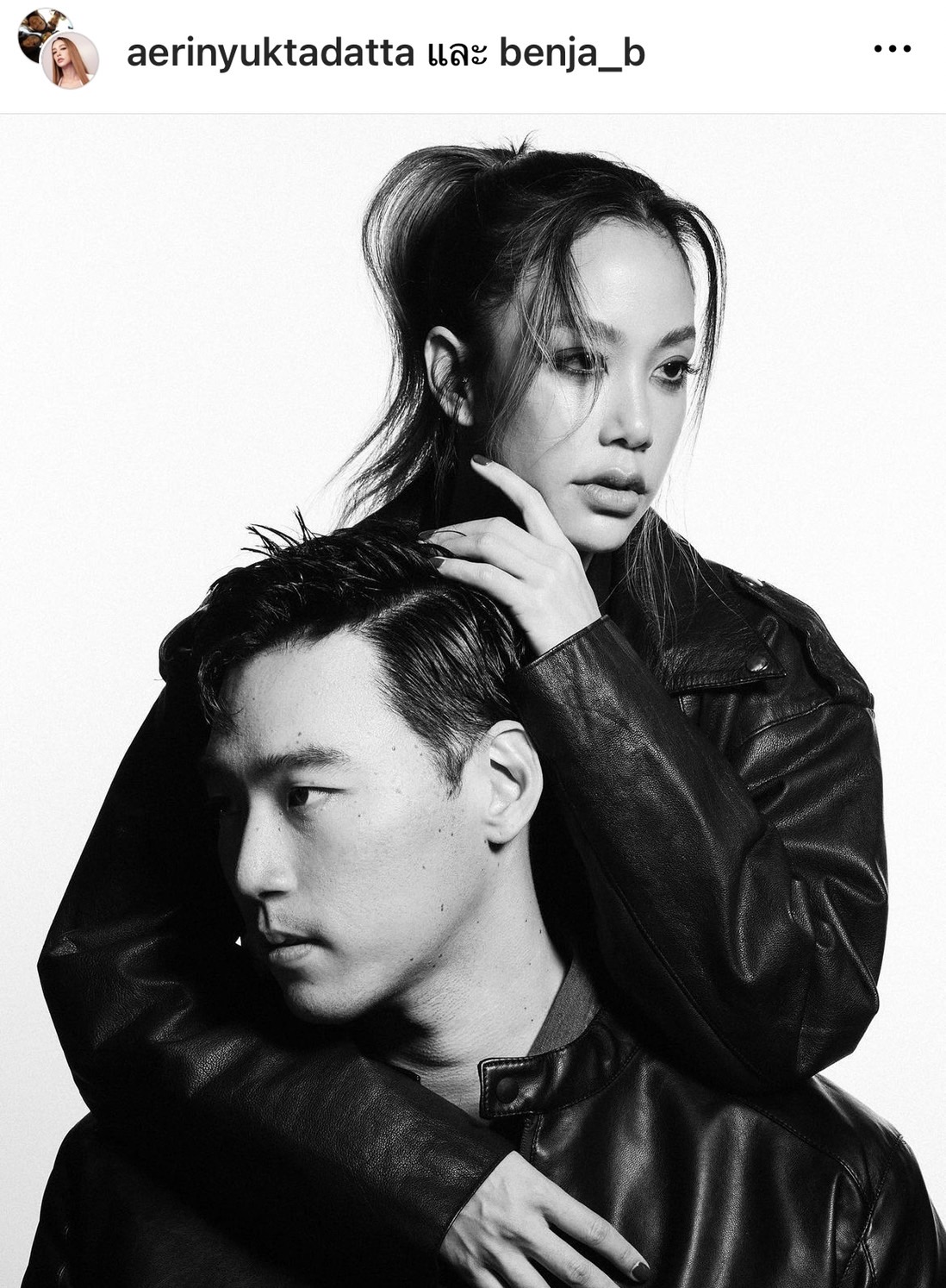 ตั๊ก บงกช ร่วมยินดีโพสต์การ์ดแต่งงาน แอริน-เบญ