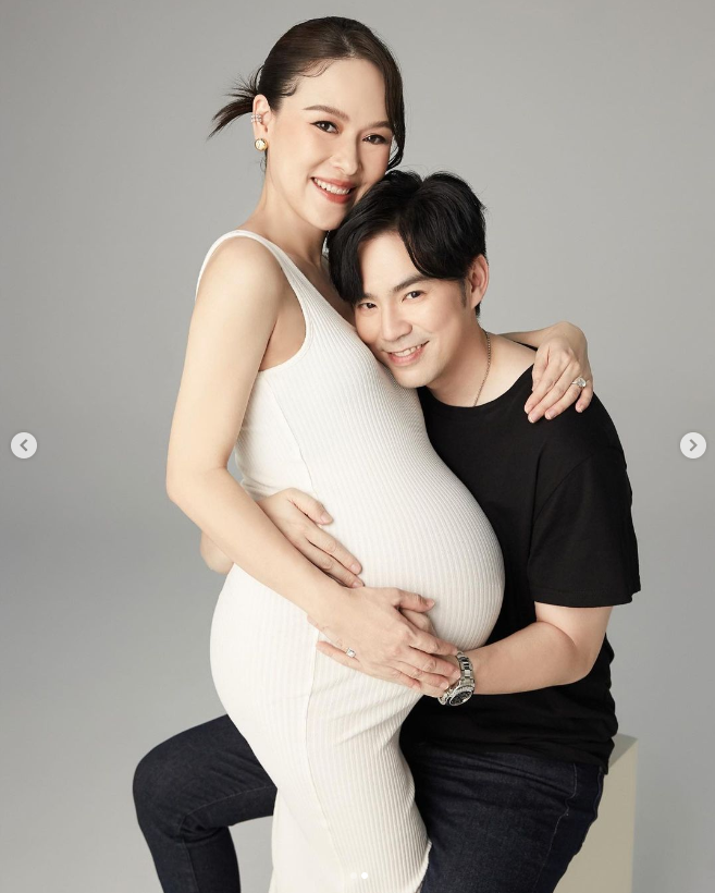 น่ารักไม่แผ่ว! บีม กวี โพสต์หวานครบรอบ 20 ปีที่รู้จักกัน น่ารักไม่แผ่ว! บีม กวี โพสต์หวานครบรอบ 20 ปีที่รู้จักกัน