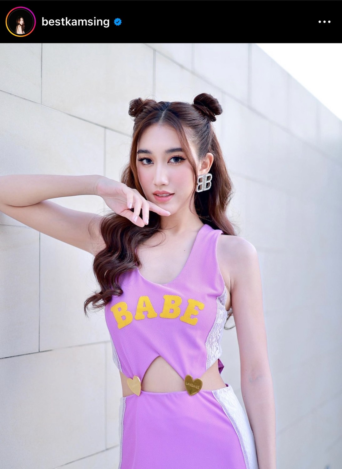 เบส คำสิงห์ เผยมุมมองความรักในปัจจุบัน พร้อมเล่าจุดเปลี่ยน มาเป็นเสาหลักของบ้านตั้งแต่อายุ 18