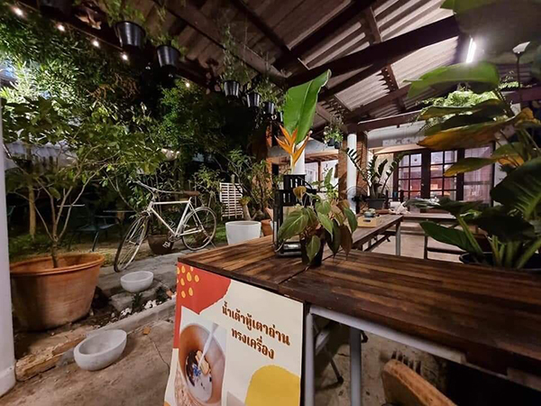 10 คาเฟ่แถวรามคำแหง คาเฟ่สุดเก๋ ห้ามพลาดไปเช็กอิน