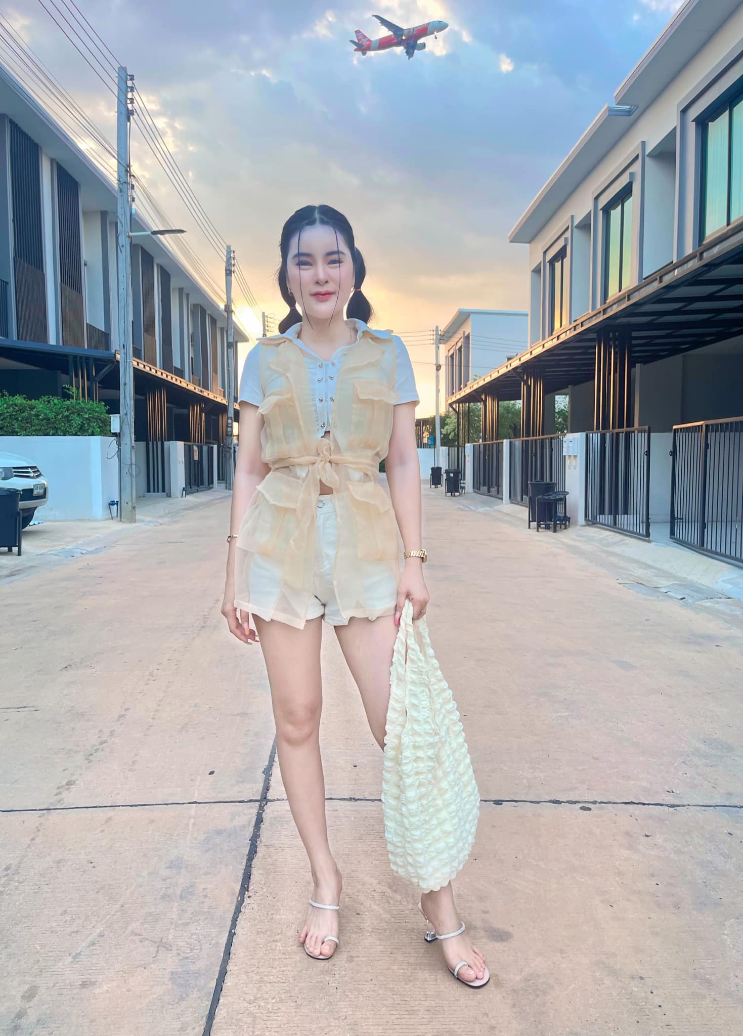 เอ๋ มิรา เผยภาพบ้านหลังใหม่ ความสำเร็จจากน้ำพักน้ำแรง! 