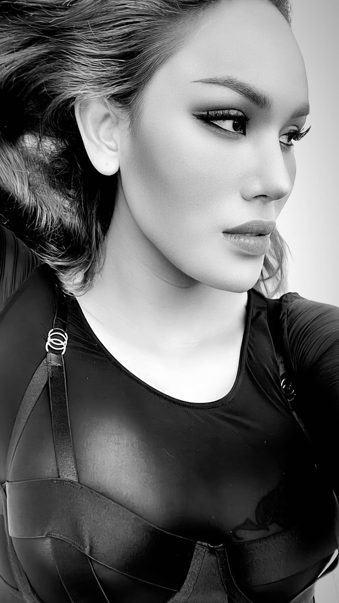 ไม่ได้หนีคดีหวยทิพย์ แอนนา ชี้แจงอีกครั้ง ลั่น! นี่ไม่ใช่จดหมายลาตาย