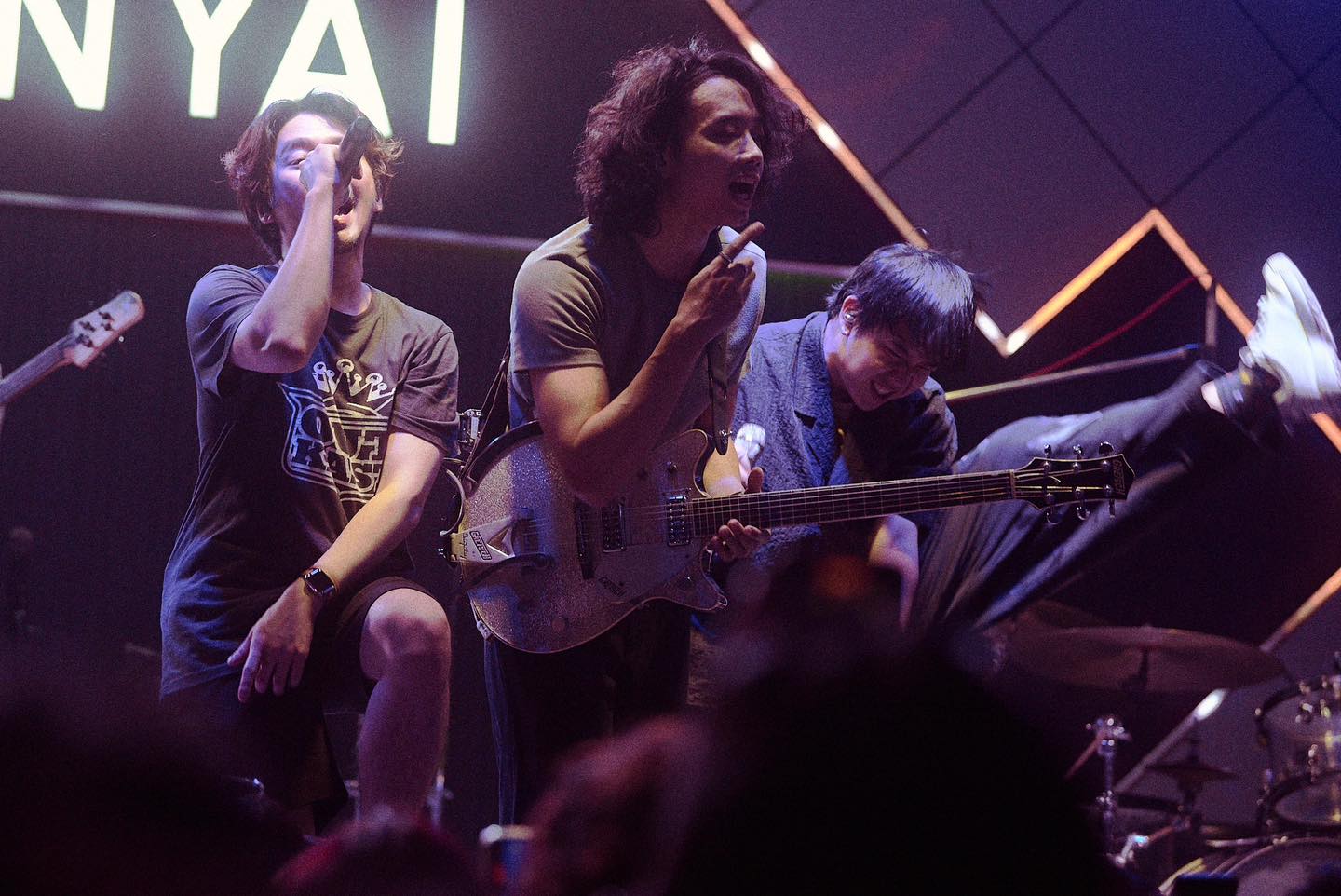 สิ้นสุดการรอคอยวง Tilly Birds เตรียมจัดคอนเสิร์ตใหญ่ครั้งแรก (มีคลิป) 