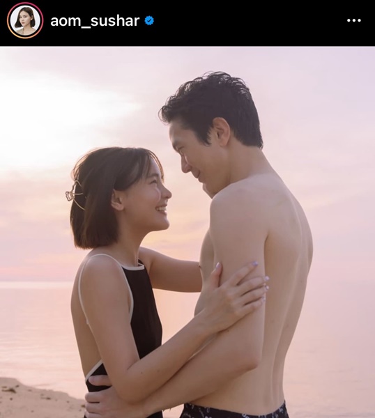 ออม สุชาร์ ปล่อยช็อตหวาน แอมป์ พิธาน ต้อนรับวันเด็ก ออม สุชาร์ ปล่อยช็อตหวาน แอมป์ พิธาน ต้อนรับวันเด็ก