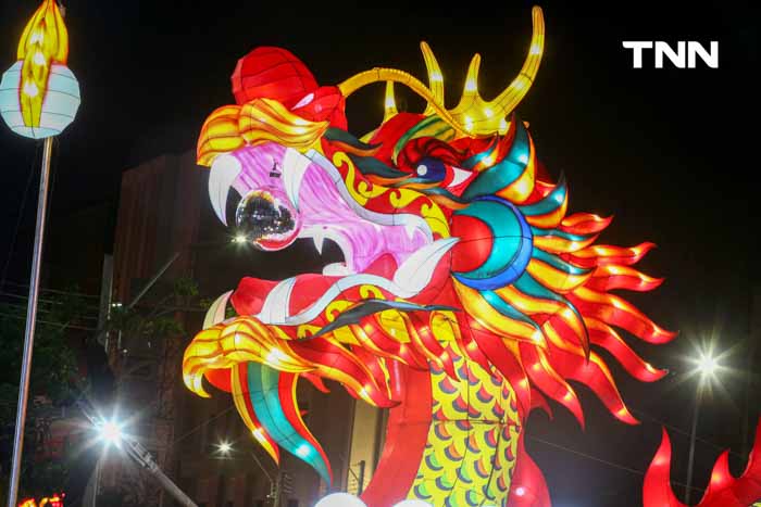สว่างไสวบนถนนสายมังกร ชมไฟ ลอดอุโมงค์มังกรรับตรุษจีนเยาวราช