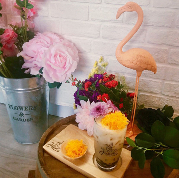 10 คาเฟ่แถวรามคำแหง คาเฟ่สุดเก๋ ห้ามพลาดไปเช็กอิน