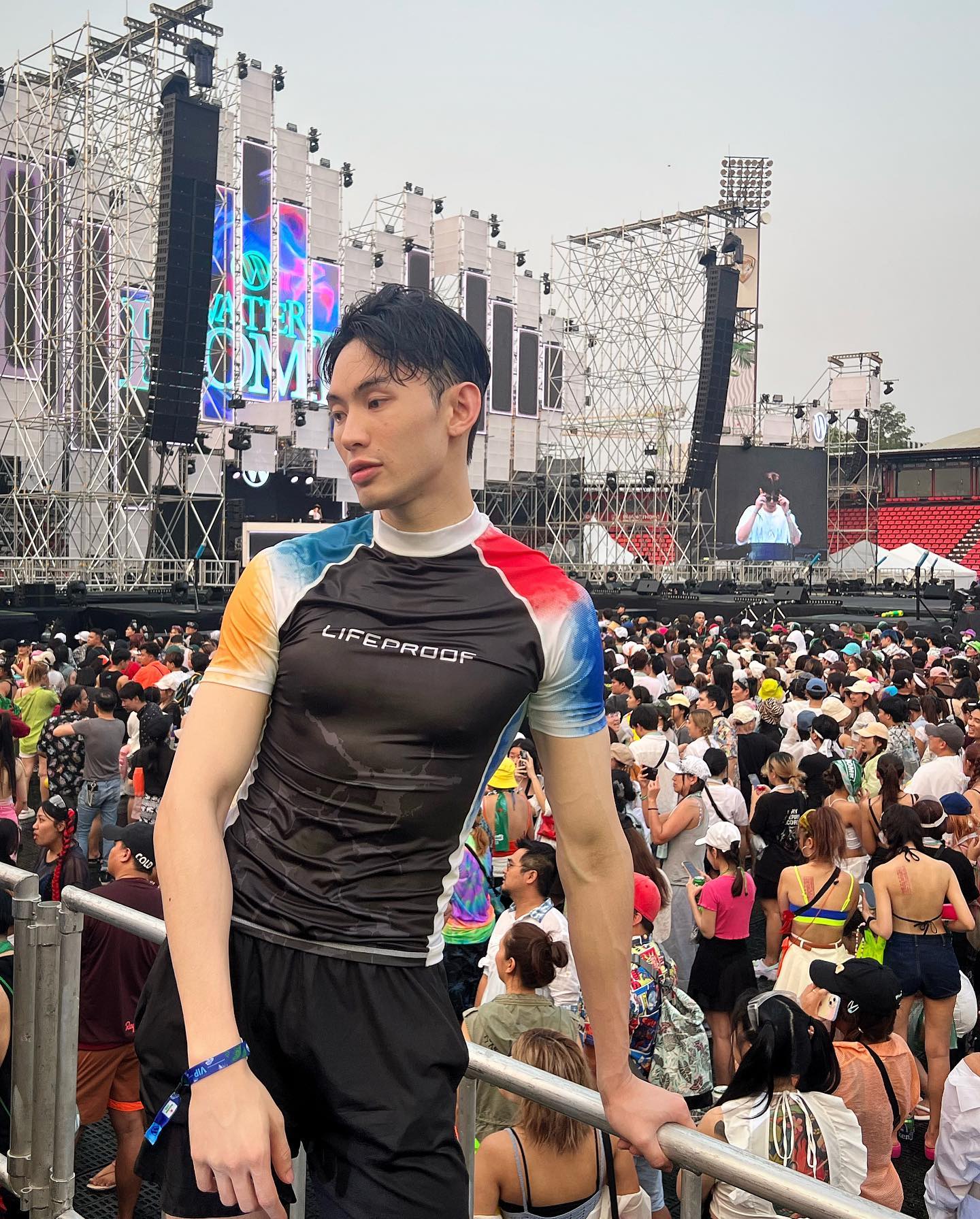 ดีเจมะตูม เคลียร์ชัดหลังถูกโยงไปข่าว ติ๊นา ไม่ได้ช่วยปกปิดแค่บังเอิญเจอ