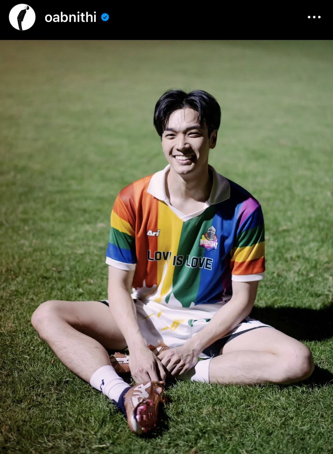 โอบนิธิ ทำใจละลาย เสิร์ฟแคปชั่นเด็ด แน่จริงก็ส่งยิ้มมา